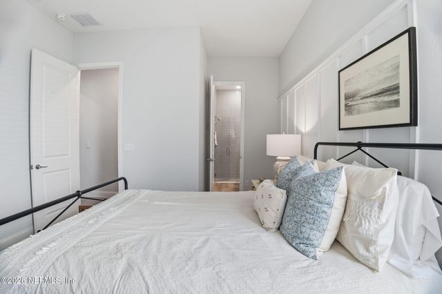 94 CARIBBEAN Place, St. Johns, FL 32259