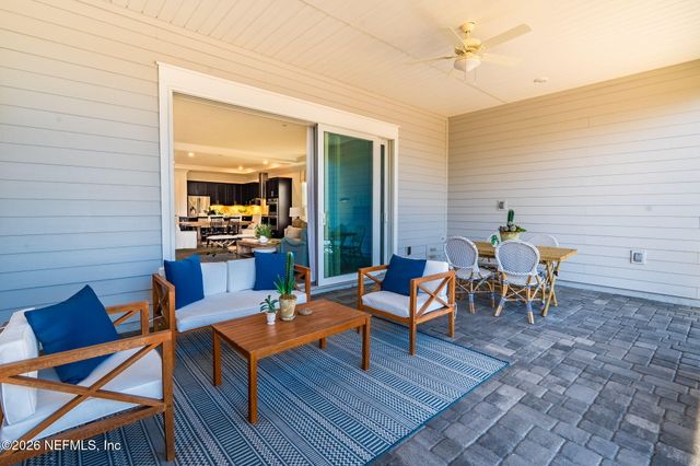 94 CARIBBEAN Place, St. Johns, FL 32259