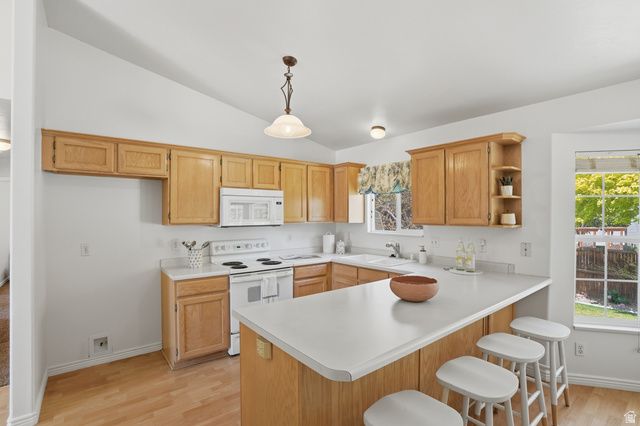 4684 W SUNNY MEADOW DR, South Jordan, UT 84095