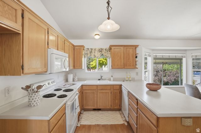 4684 W SUNNY MEADOW DR, South Jordan, UT 84095