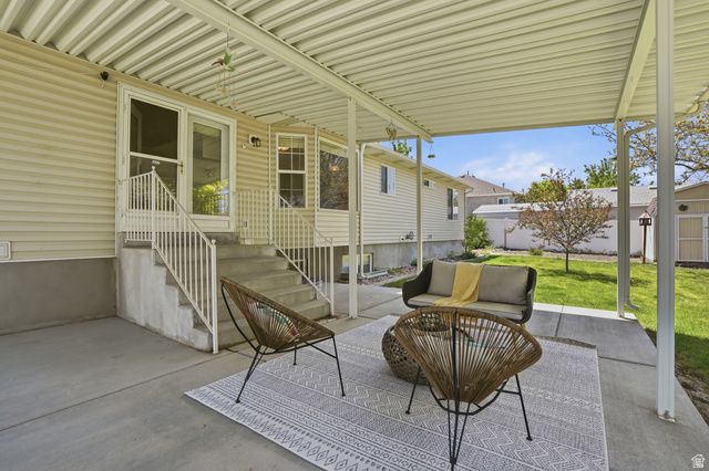 4684 W SUNNY MEADOW DR, South Jordan, UT 84095