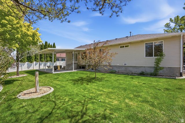 4684 W SUNNY MEADOW DR, South Jordan, UT 84095