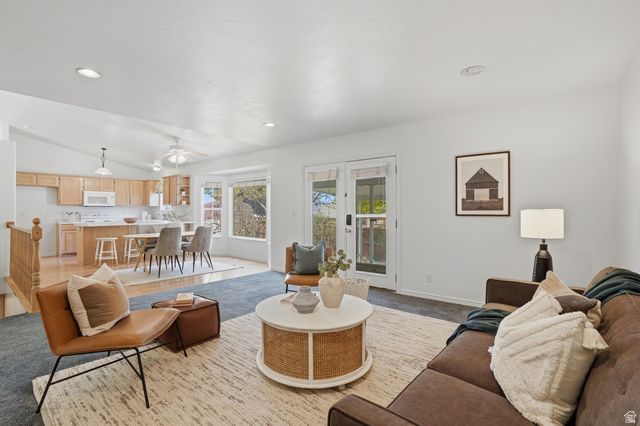 4684 W SUNNY MEADOW DR, South Jordan, UT 84095