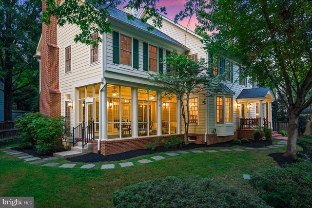 6807 MEADOW LN, Chevy Chase, MD 20815