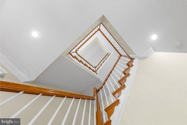 6807 MEADOW LN, Chevy Chase, MD 20815