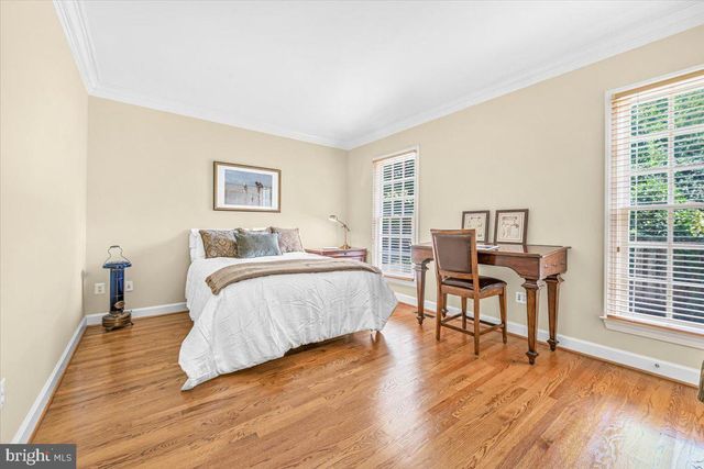 6807 MEADOW LN, Chevy Chase, MD 20815