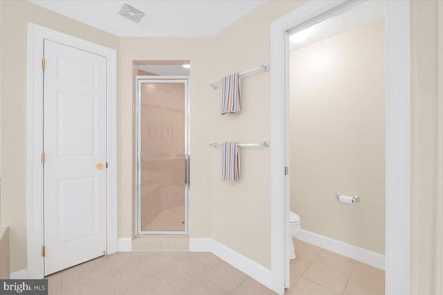 6807 MEADOW LN, Chevy Chase, MD 20815