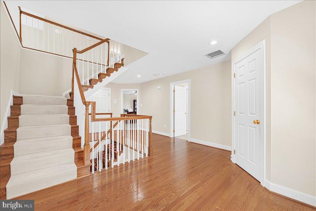 6807 MEADOW LN, Chevy Chase, MD 20815
