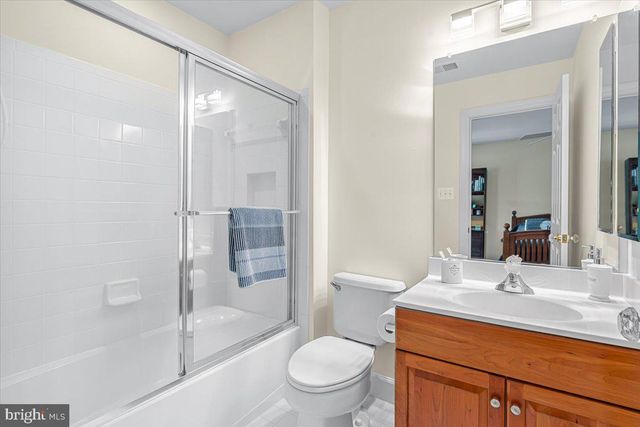 6807 MEADOW LN, Chevy Chase, MD 20815
