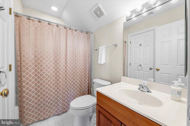 6807 MEADOW LN, Chevy Chase, MD 20815