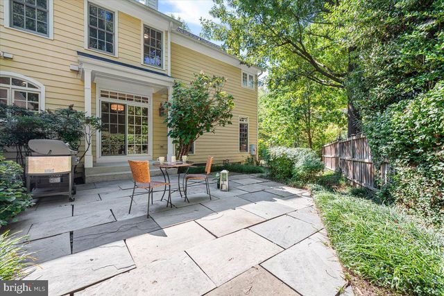 6807 MEADOW LN, Chevy Chase, MD 20815