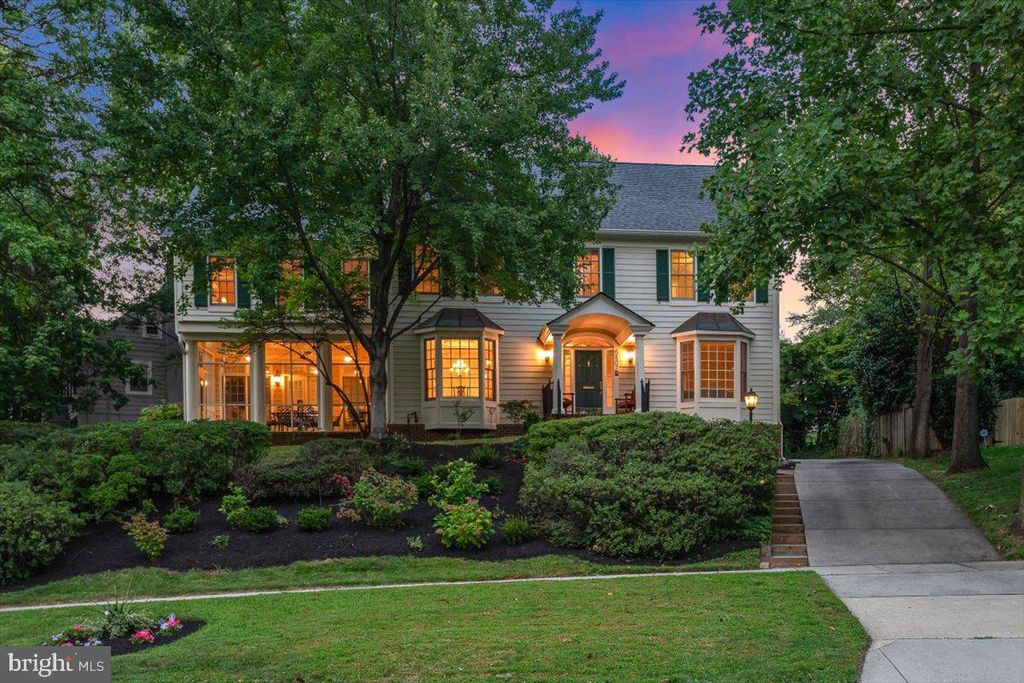 6807 MEADOW LN, Chevy Chase, MD 20815