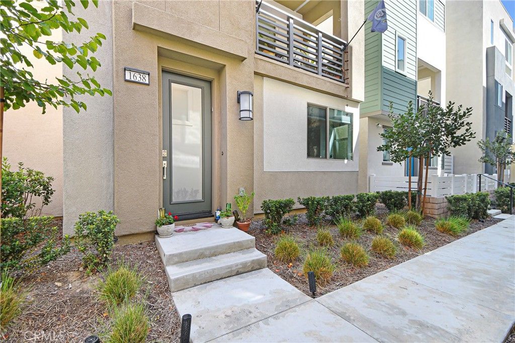 1638 Hornet, San Pedro, CA 90732 — exterior