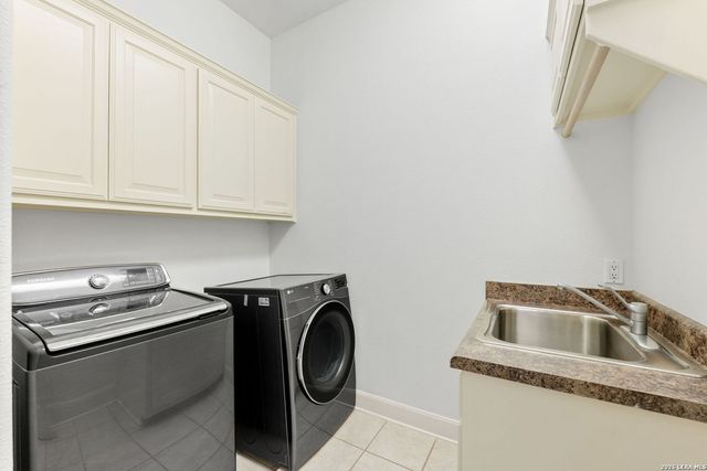 6 Chelsea Way, San Antonio, TX 78209