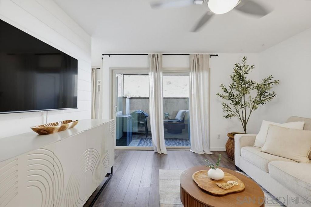 5442 Adobe Falls 5, San Diego, CA 92120 — photo 4