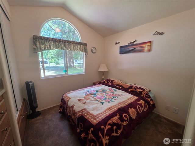 340 Appaloosa Drive, Brinnon, WA 98320