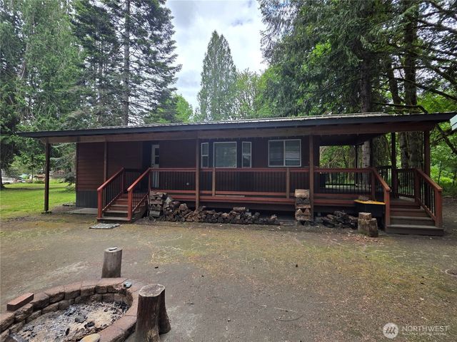 340 Appaloosa Drive, Brinnon, WA 98320