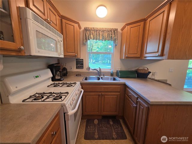 340 Appaloosa Drive, Brinnon, WA 98320