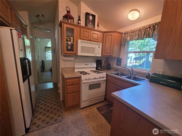 340 Appaloosa Drive, Brinnon, WA 98320