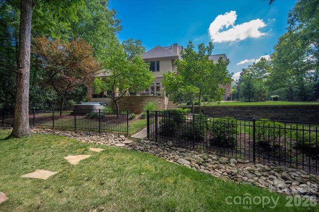 1122 Dobson Drive, Waxhaw, NC 28173