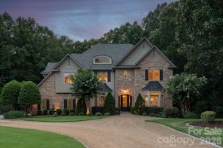 1122 Dobson Drive, Waxhaw, NC 28173