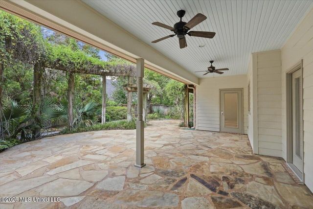303 Hunters Crest, Ridgeland, MS 39157