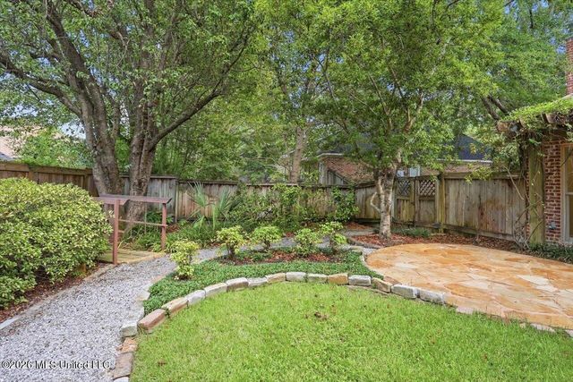 303 Hunters Crest, Ridgeland, MS 39157
