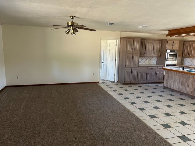 770 Rs County Road 3060 Road, Emory, TX 75440