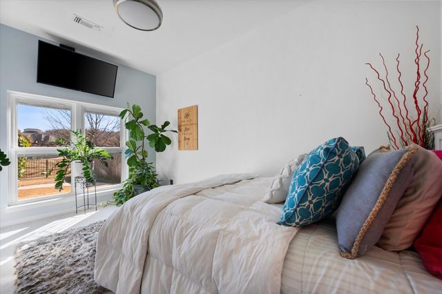 5211 Vicksburg Drive, Arlington, TX 76017