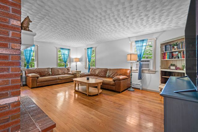 6 Bona Vista Drive, Bow, NH 03304