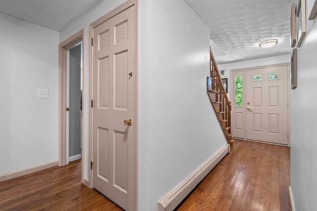 6 Bona Vista Drive, Bow, NH 03304