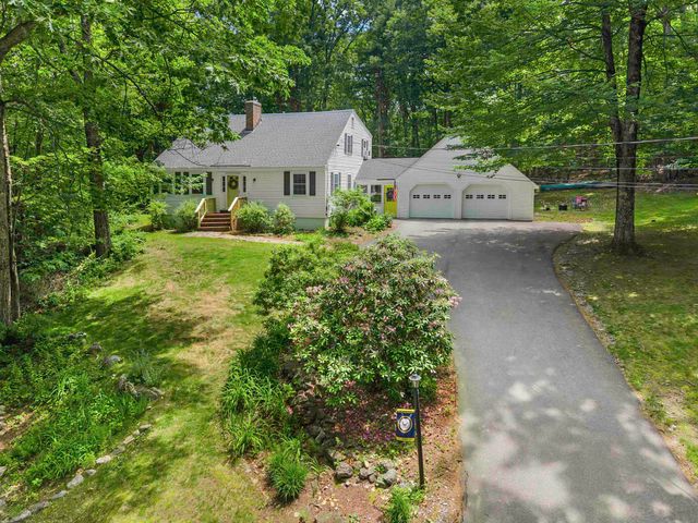 6 Bona Vista Drive, Bow, NH 03304