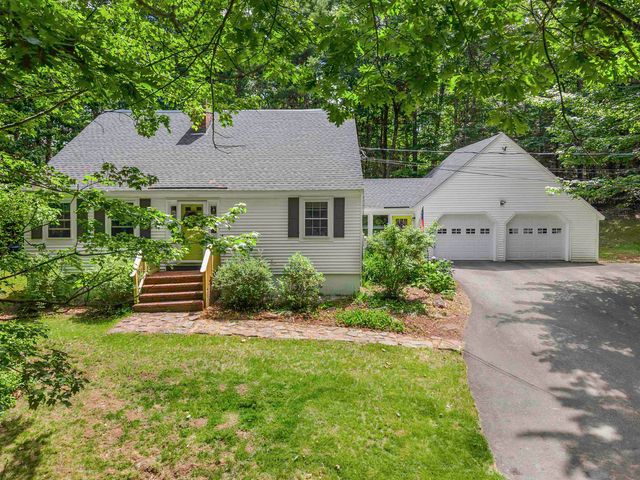 6 Bona Vista Drive, Bow, NH 03304