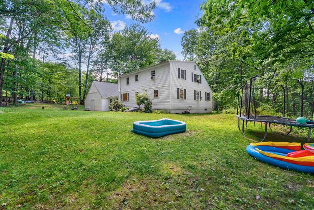 6 Bona Vista Drive, Bow, NH 03304