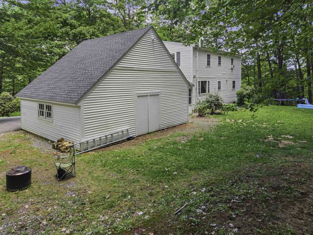 6 Bona Vista Drive, Bow, NH 03304