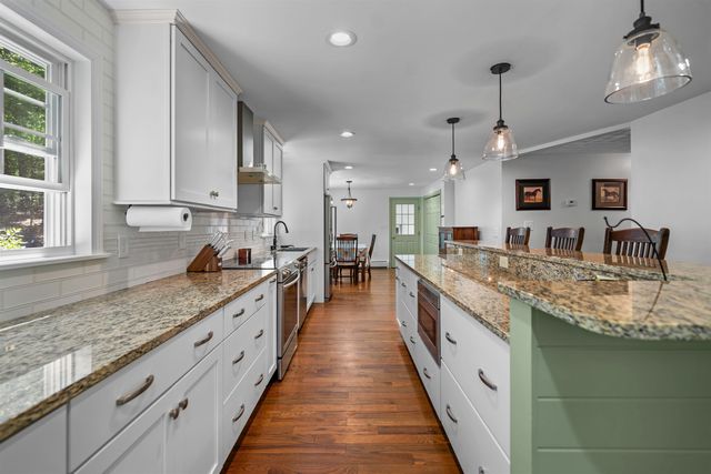 6 Bona Vista Drive, Bow, NH 03304