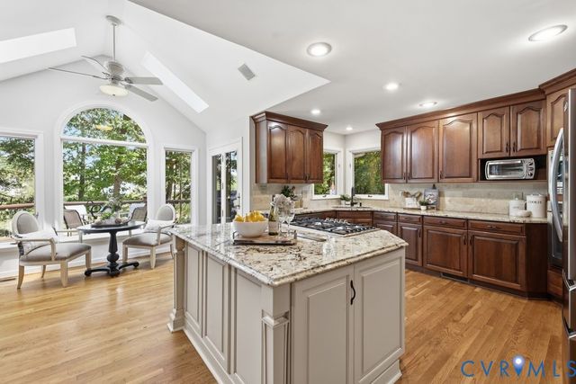 8809 Merseyside Ln, Chesterfield, VA 23832