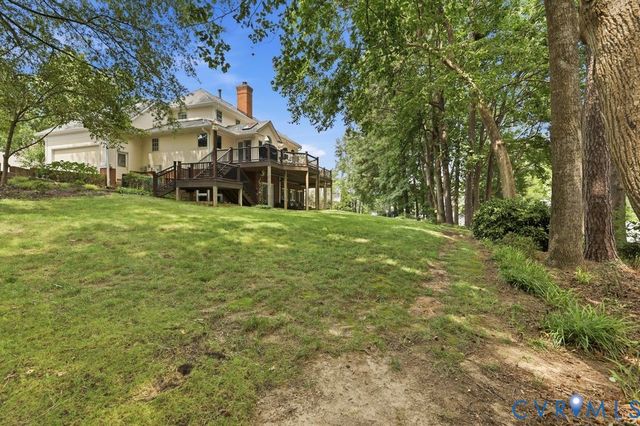 8809 Merseyside Ln, Chesterfield, VA 23832