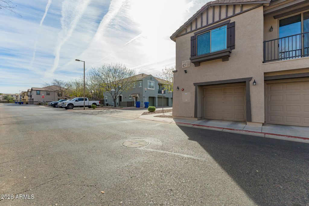 1255 S RIALTO -- 134, Mesa, AZ 85209 — photo 2