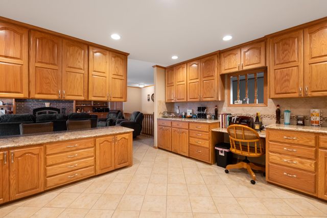 5200 W 103rd St S, Peck, KS 67120