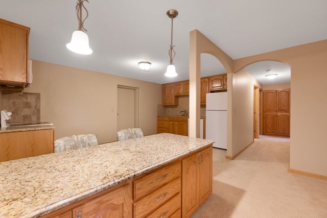 5200 W 103rd St S, Peck, KS 67120