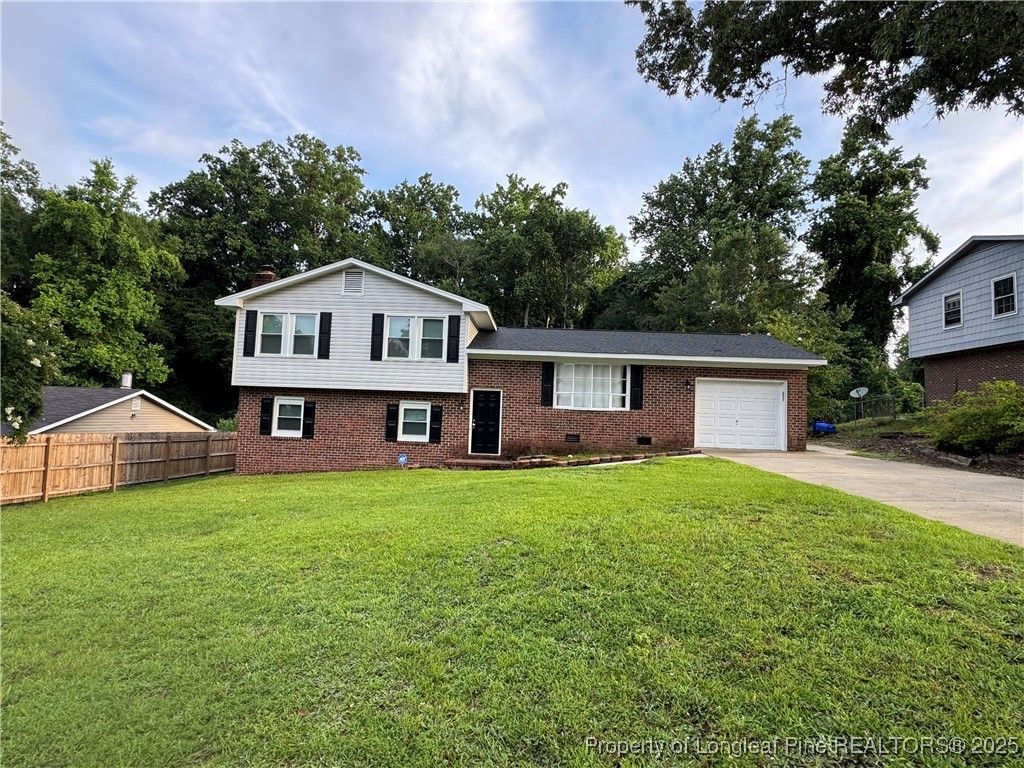 179 Paddlewheel Road, Fayetteville, NC 28314