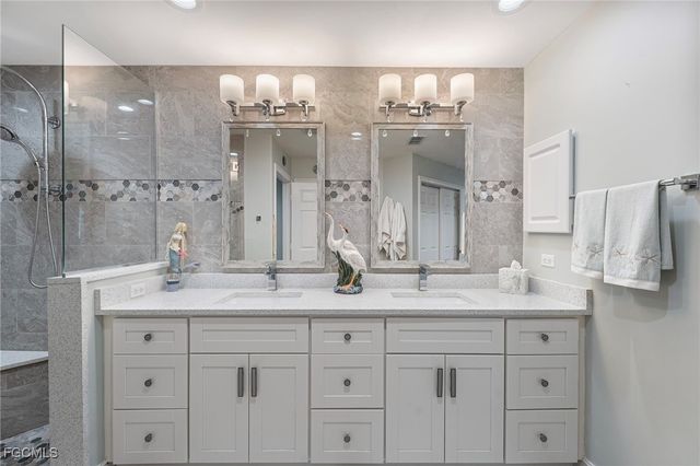 11056 Harbour Yacht CT 2, Fort Myers, FL 33908