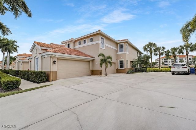 11056 Harbour Yacht CT 2, Fort Myers, FL 33908