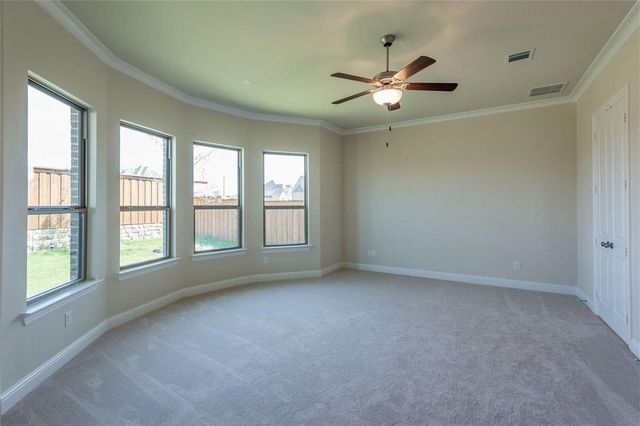 560 Thoroughbred Avenue, Frisco, TX 75036