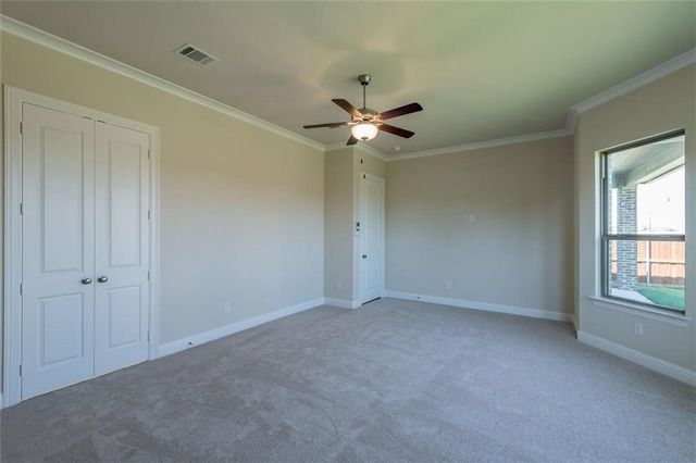 560 Thoroughbred Avenue, Frisco, TX 75036