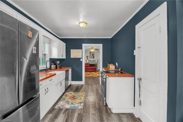 3644 Yadkinville Road, Winston-salem, NC 27106