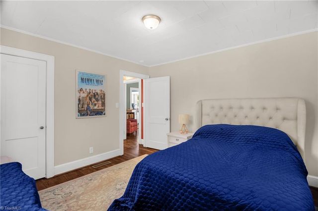3644 Yadkinville Road, Winston-salem, NC 27106
