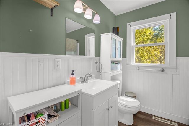 3644 Yadkinville Road, Winston-salem, NC 27106