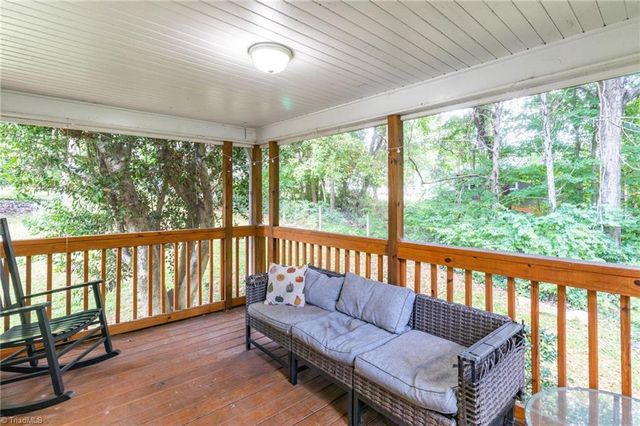 3644 Yadkinville Road, Winston-salem, NC 27106
